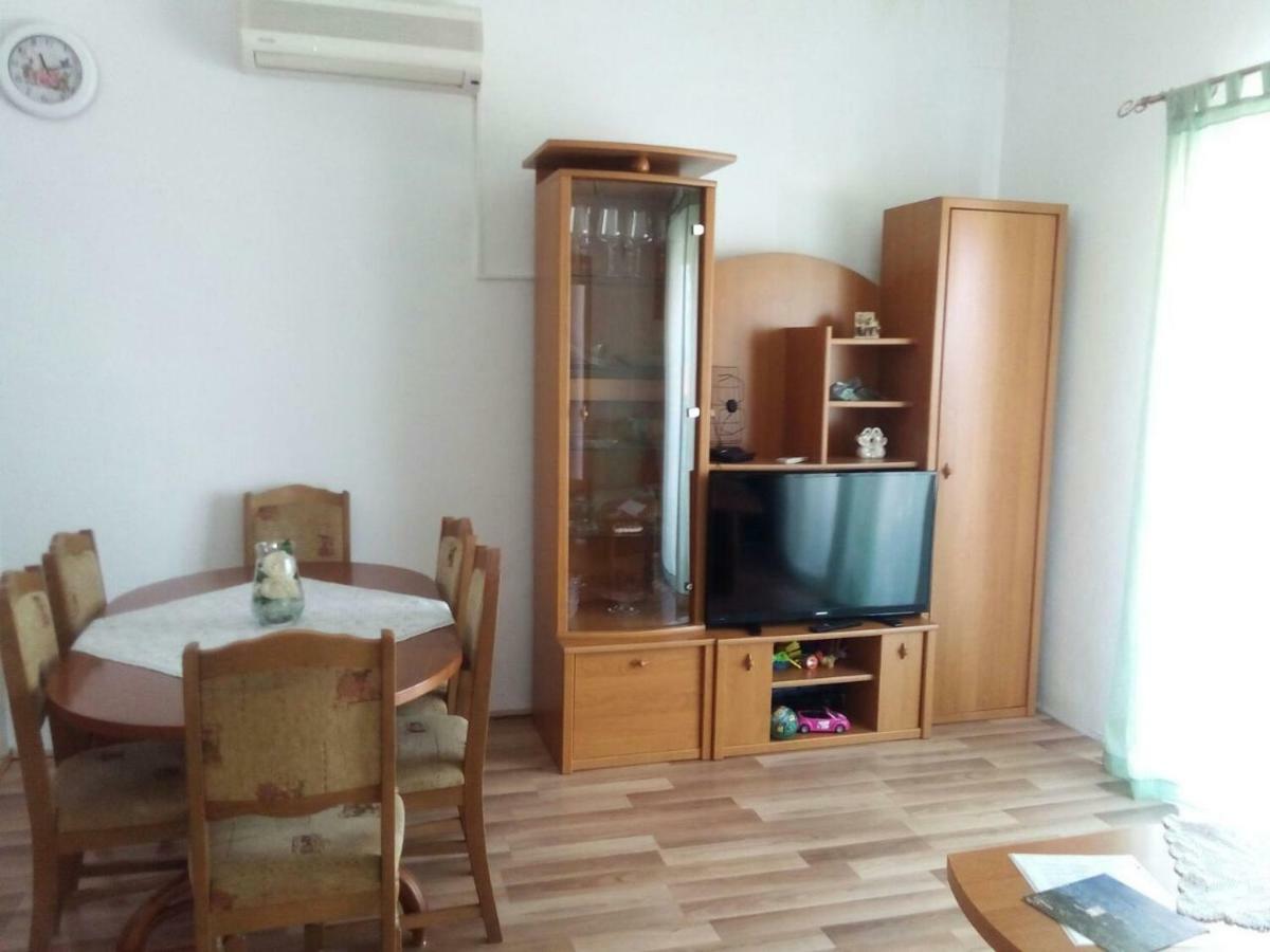 Apartment Zoki 1 Senj  Bagian luar foto